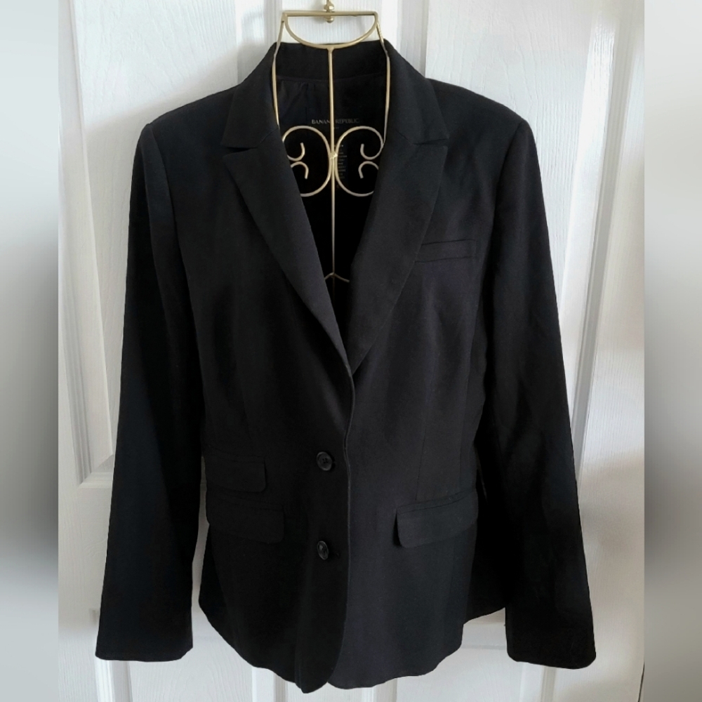 Banana Republic Triple Pocket Blazer